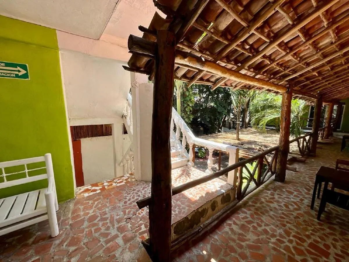 Hostal Mx 5Th Avenue Ostello Playa del Carmen