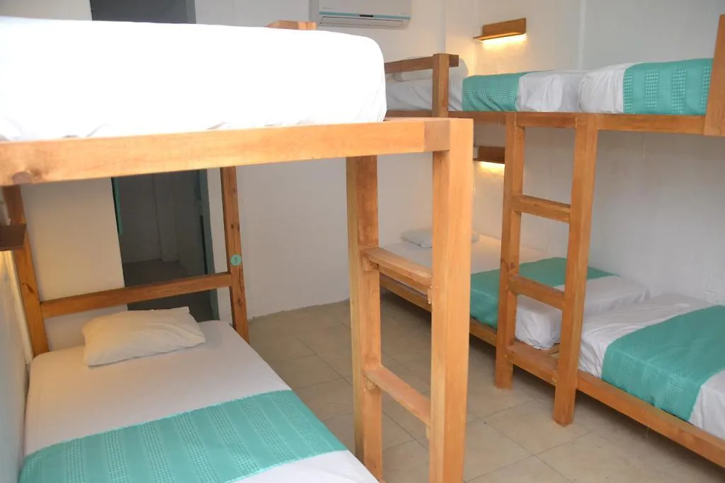 Hostal Mx 5Th Avenue Ostello Playa del Carmen