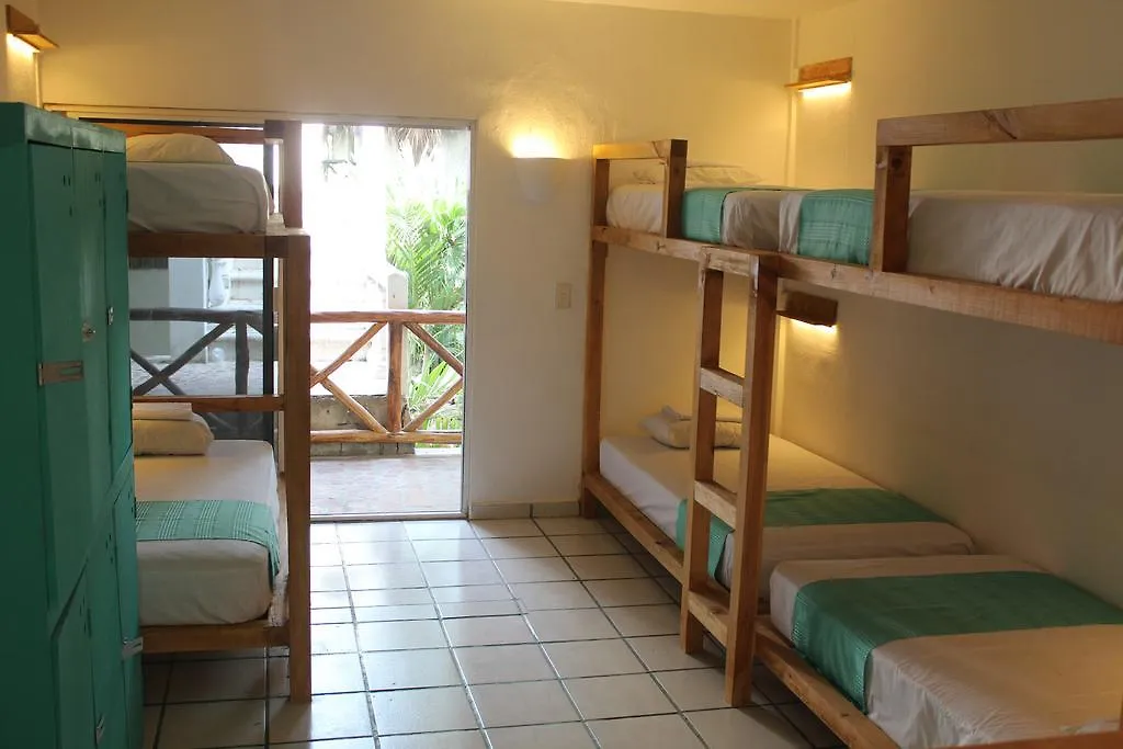 Hostal Mx 5Th Avenue Ostello Playa del Carmen